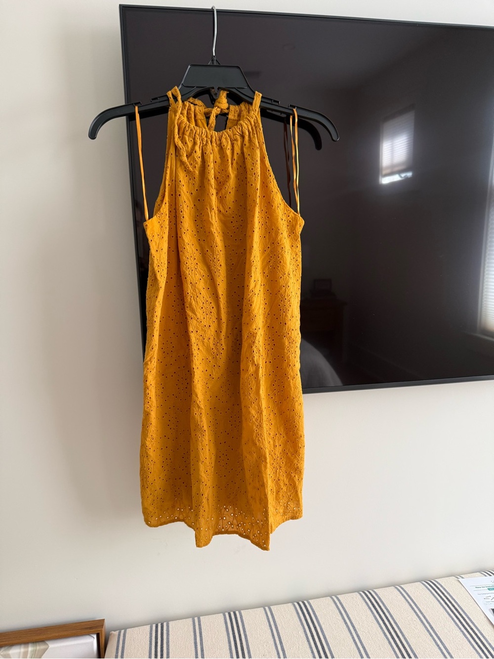 Gibson sz Med cotton eyelet yellow dress